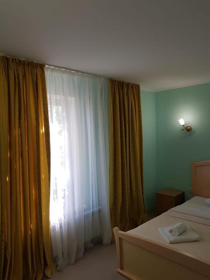 Барокко Hotel Bilhorod-Dnistrovskyy Ngoại thất bức ảnh